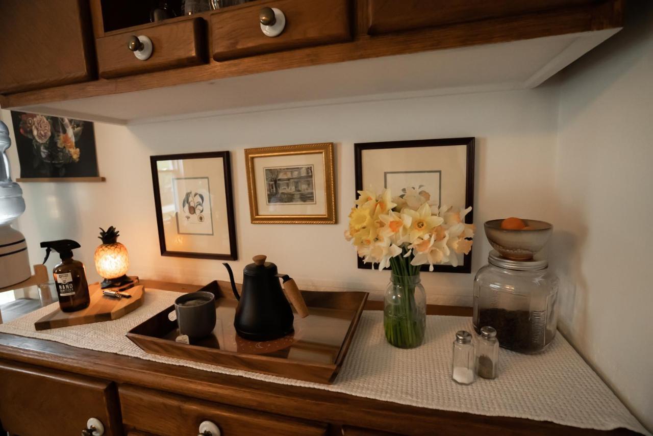 Union Pier Garden Grove Inn Bed And Breakfast מראה חיצוני תמונה