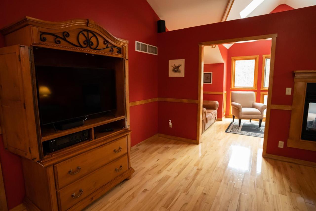 Union Pier Garden Grove Inn Bed And Breakfast מראה חיצוני תמונה