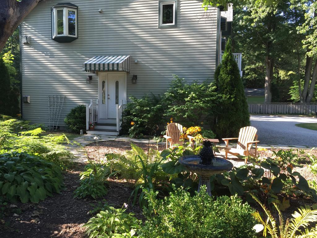 Union Pier Garden Grove Inn Bed And Breakfast מראה חיצוני תמונה